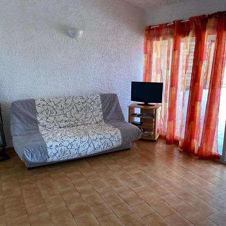 לומיו Location 5 Personnes Sant Ambroggio Cocody Village מראה חיצוני תמונה