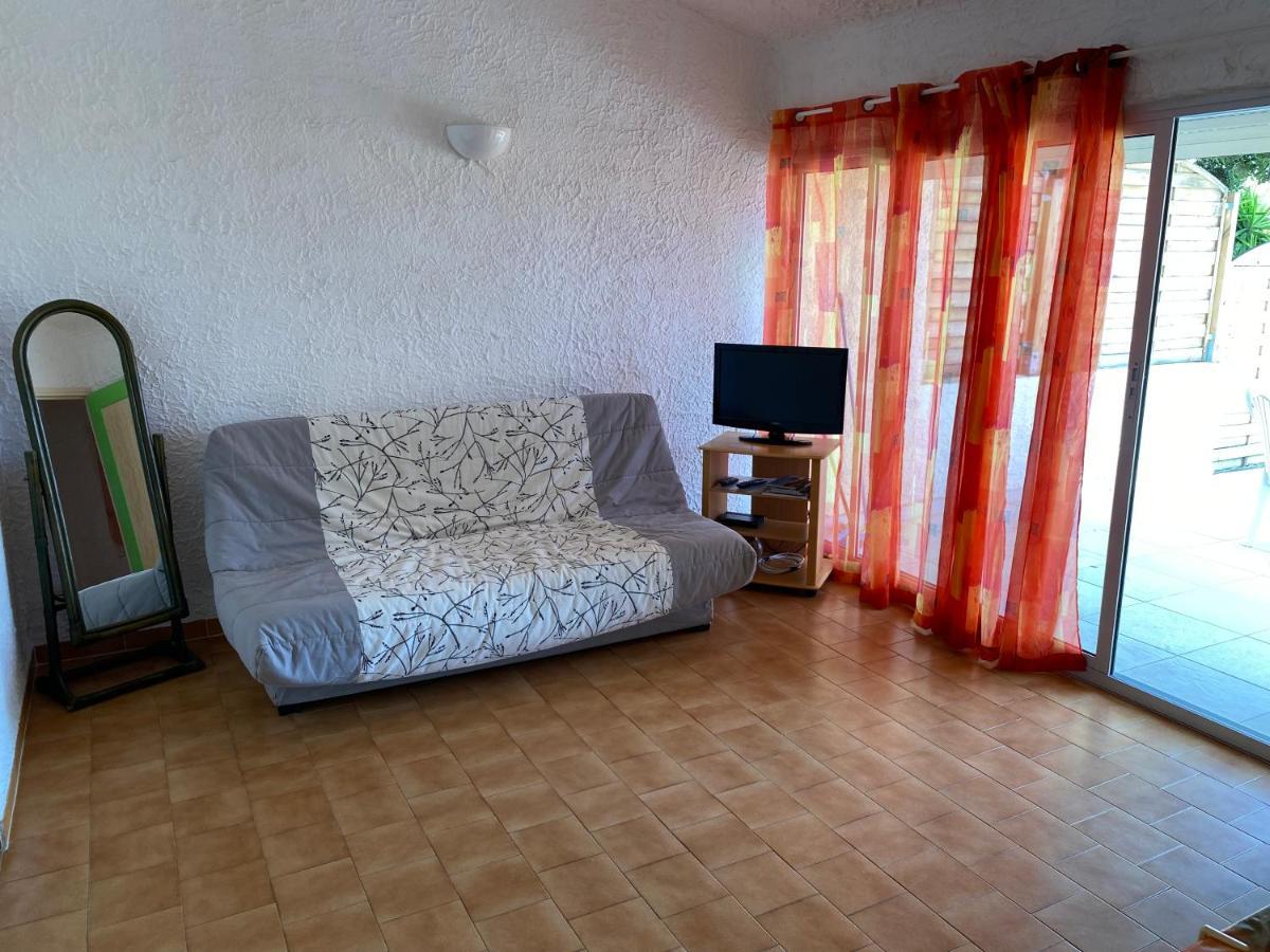 לומיו Location 5 Personnes Sant Ambroggio Cocody Village מראה חיצוני תמונה